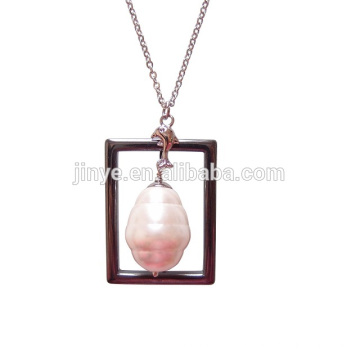 Collier Longue Bohème Blanche Baroque Perle